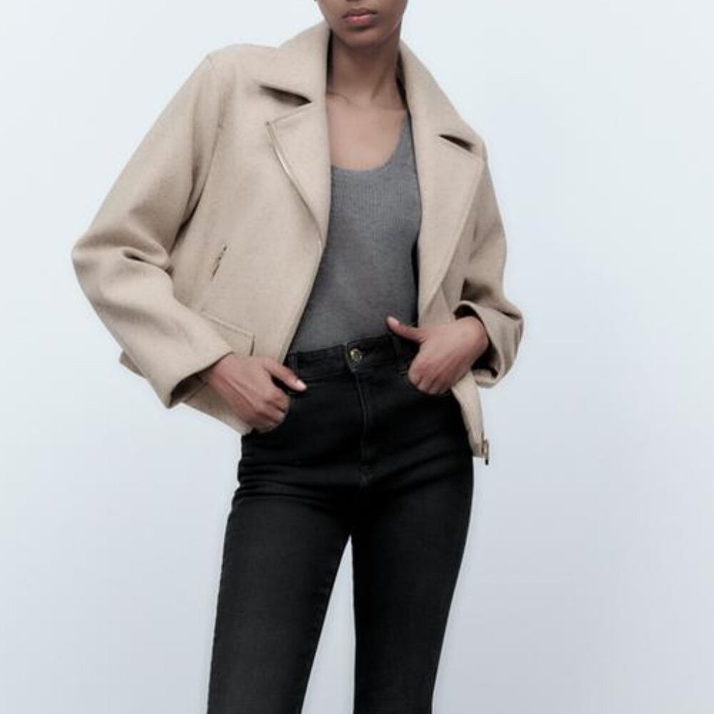 Soft Jacket - Picture 4 of 4